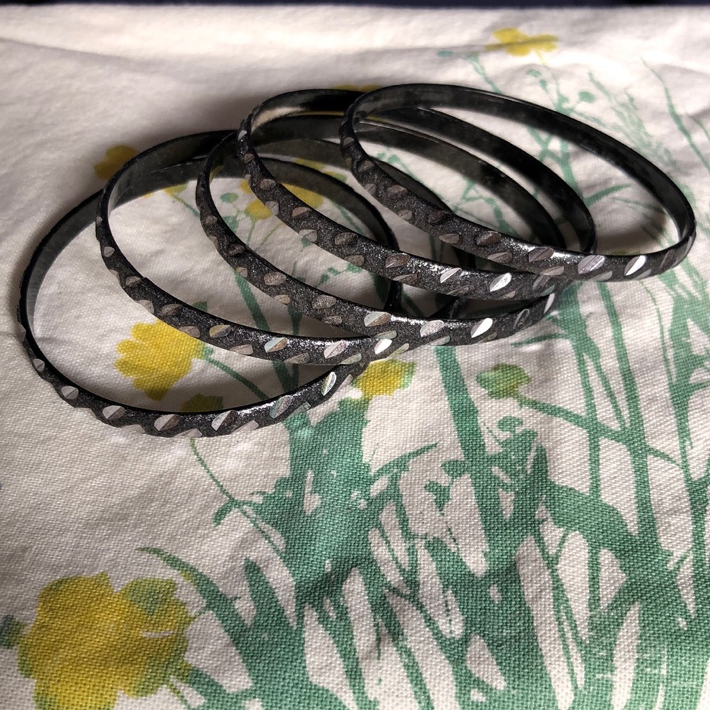 Black tin bangle stack - Picture 2 of 3